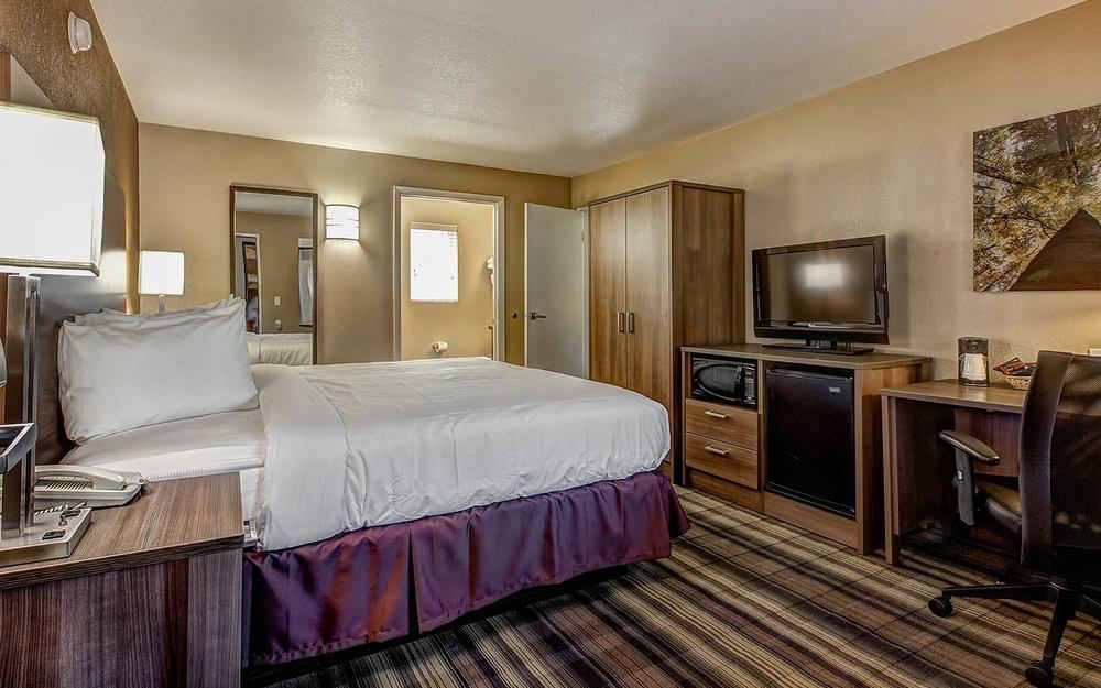 Boulder University Inn Екстер'єр фото